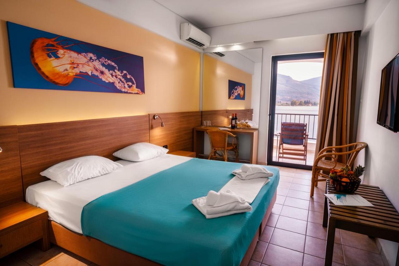 Hotel Pavlou Poros Town Esterno foto