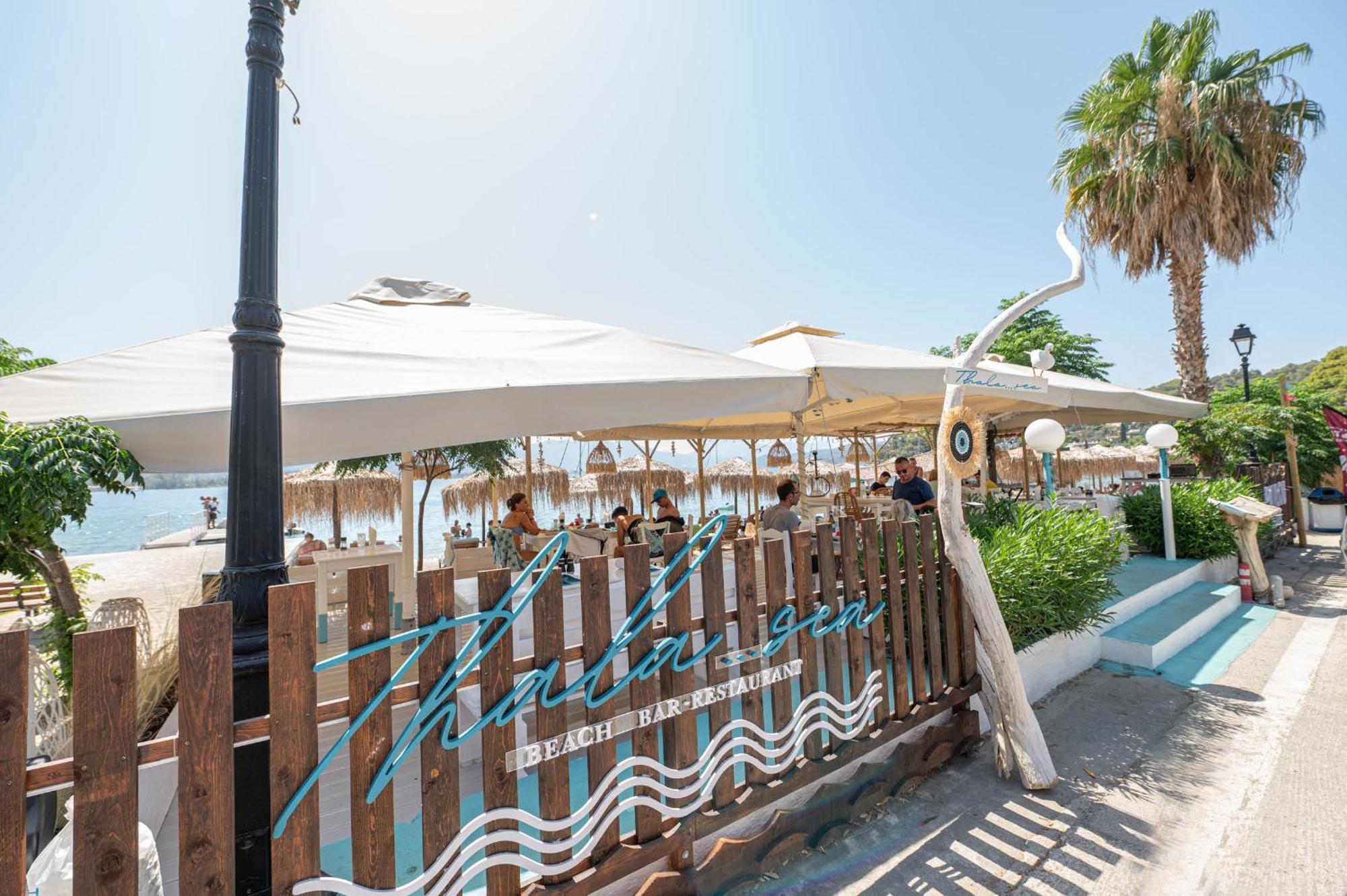 Hotel Pavlou Poros Town Esterno foto